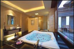 【Rock的家】台中杜拜風情時尚旅館 頂級醉愛蘇美島住宿券(泳池+KTV)台中可面交 歷史價格詳細信息