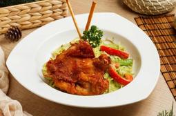 高雄民宿/全台灣飯店代訂/瑞豐夜市3分/夢時代.85大樓-義大世界25分.尚有春節房及連休假期保留房 歷史價格詳細信息