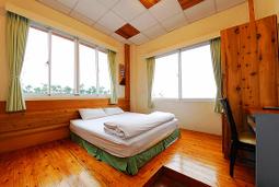 寒假、週五不加價@瑞寶旅遊@墾丁凱撒大飯店【景觀客房二大床】含早餐『有浴缸、有陽台』另有2大2國小生優惠 歷史價格詳細信息