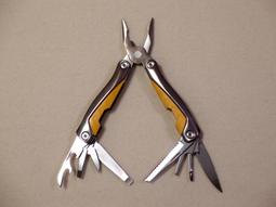 精選多功能工具刀工具鉗系列 &quot;帶把工具&quot;  32合1伸縮螺絲起子組 (擊破器版) /EDC/野營/工功能/維修器 歷史價格詳細信息