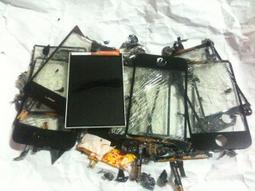 iPhone/iPod/iPad 高品質低音立體耳機(含線控麥克風) 白 黑 歷史價格詳細信息