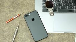 (黑色/電池倉/含原廠電池) MANKER MK38 41500流明 800米射程 高亮度超強手電筒 歷史價格詳細信息