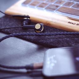 【鴻駿科技】Intuitive-Cube/ Universal 酷比扣/ 隨意貼/ 輕鬆扣/ 運動臂套 歷史價格詳細信息