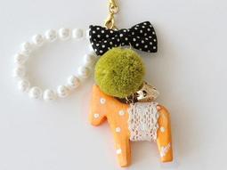 ☆貝露卡☆韓國進口 水鑽裝飾山茶花朵公主頭髮夾 預購 歷史價格詳細信息