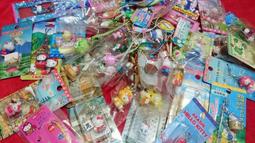 Hello Kitty 福袋3件組(H型胸背型) M 5-9公斤 (和風款 紅/藍/黃/綠) 歷史價格詳細信息