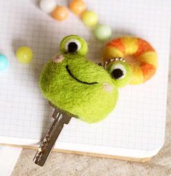 【絮語花漾】Q版貓咪手機吊飾美麗諾羊毛羊毛氈材料包、手機吊飾、小裝飾（純羊毛製品） 歷史價格詳細信息