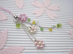 【小魔女的魔法部屋】Narumi精緻唯美手作☆SWAROVSKI 《雪花水晶&amp;幸運草手機吊飾》 歷史價格詳細信息