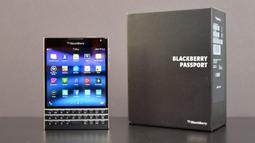 黑莓機 BlackBerry Q10 黑色 下翻休眠皮套 荔枝皮 原廠盒裝 全新未拆 歷史價格詳細信息
