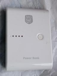 【故障品 不保固】《hang 藍白色長方型的行動電源》表面有污漬 歷史價格詳細信息