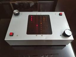 日本 早期 Citizen 冰山 桌/鬧 鐘 厚實水晶玻璃，立面剔透，功能正常，底部有小傷不影響使用 ???? 影片在留言處 歷史價格詳細信息