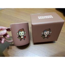 全新漂亮之澳門2016丙申"猴"年一對10元紀念鈔合售,不同銀行發行,但號碼後四碼(9284)均相同--台北或新竹可面交 歷史價格詳細信息