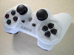 新貨高質感 黑/白/藍/紅 四色 Xbox One 手把通用 ~ 矽膠套.保護套.高分子奈米手把套 ~ 緊合到位 - 歷史價格詳細信息