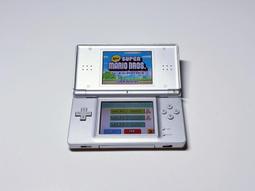 【勇者電玩屋】NDS正日版-9.8成新 NDSL 黑色款（可玩GBA/NDS卡帶）106145308 卡榫有裂 歷史價格詳細信息