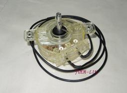 時鐘(5)~銅製~船舵造型~最大直徑約32.5CM~重約3.15KG~時鐘機芯已壞~須修理或當擺飾.裝飾 歷史價格詳細信息