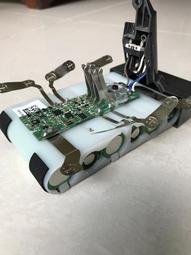 DYSON V6系列電池電路板更換，電路板故障閃紅燈，恆隆行代理吸塵器無法處理或報價太高，SV03、SV04、SV07 歷史價格詳細信息