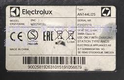 二手Electrolux ZB3114 伊萊克斯完美管家直立式吸塵器(玫瑰金)(電池沒電狀況如圖當測試報帳零件機) 歷史價格詳細信息