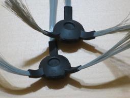 掃地機器人配件 Thomson TM-SAV22DS 掃地機器人 耗材(副廠) 腳刷 滾刷 濾網 抹布TH001-4 歷史價格詳細信息