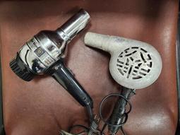 早期吹風機(3)~小型~鐵殼+塑料~達新牌?不確定~功能正常~懷舊.擺飾.道具 歷史價格詳細信息