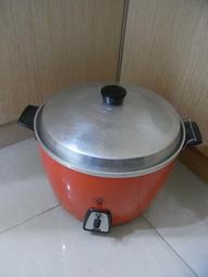 二手商品義大利羊皮高質感底部鉚釘珠珠款手提包/肩背包～黑色 歷史價格詳細信息