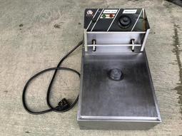 二手家具全省估價(集穎全新/二手家具)--復古懷舊瑪莎菈單人椅 書桌椅 餐椅 化妝椅 C-3081105 歷史價格詳細信息