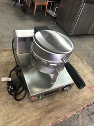 達慶餐飲設備/八里中古展示倉庫/二手商品/營業用/偉盛/六尺臥式冷藏冰箱/風冷機右/不鏽鋼冰庫/6尺工作台冰箱冷藏 歷史價格詳細信息