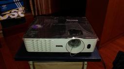 BenQ FHD 4LED 高亮遊戲短焦三坪機 TH690ST 歷史價格詳細信息