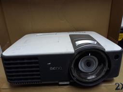 BENQ MX808ST 三坪教學短焦投影機,XGA,3000流明,短距離中完美呈現銳利影像,公司貨三年保固. 歷史價格詳細信息