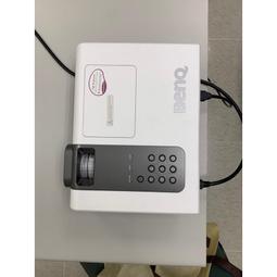 BENQ W1070投影機-已故障亮紅燈，但灯泡组去年才花7000多元（未計入車資）到桃園伸茂投影連工帶料整組換新可議 歷史價格詳細信息