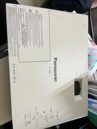 Panasonic PT-LC55U投影機 二手Panasonic PT-LC55U投影機 早期LCD投影機 早期投影機 歷史價格詳細信息