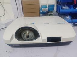 用電達人 2手 投影機 EPSON EMP-1710 功能正常 歷史價格詳細信息