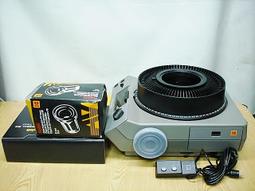 【小劉二手家電】柯達400W可調光雙燈泡透明片投影機,L8型,鏡頭可旋轉,好攜帶:打光,剪影,沙畫,壁畫,油+墨汁光影 歷史價格詳細信息