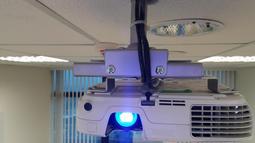 《Taiwan-Made》__空軍軍徽 鋁合金金屬徽章＿空軍儀隊勤務腰帶用 歷史價格詳細信息