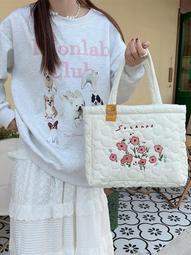 刺繡手縫釘珠蕾絲花片 白色 11x9cm 歷史價格詳細信息