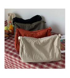 試衣間單肩包帆布包小眾百搭託特包大容量學生上課kaws手拎包 歷史價格詳細信息