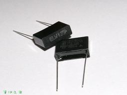 【電 容】日本 Panasonic 0.15uF / 50V 105&deg;C 立式 5mm金屬薄膜電容〔ECQV〕 歷史價格詳細信息