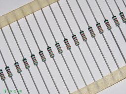 【電 阻】荷蘭 PHILIPS 3K / 3K&Omega; 0.6W 1% 50ppm 早期金屬膜電阻〔MRS25〕 歷史價格詳細信息