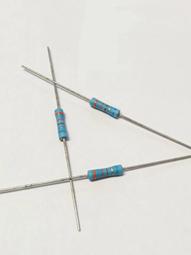 IRC RN60 5.76K (5K76) 1% 0.5W 軍規 電阻 1顆1標 歷史價格詳細信息