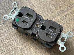 美國立維騰Leviton 古董插座 高檔聲插座 關聯荷寶拜仁251 歷史價格詳細信息