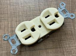 美國斯必330uf450V電解電容一批5199 歷史價格詳細信息