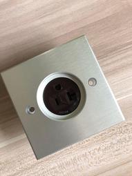 美標鋁合金墻壁插座面板，全新特制加厚24mm鋁合金面板，此10374 歷史價格詳細信息