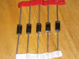 全新 肖特基二極體 SR3200 SB3200 3A/200V 整流管 179-02230 歷史價格詳細信息