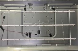 【平山液晶維修】(全新)SANLUX三洋SMT-K32LE5電視燈條(一組6珠2條)接頭相同.直接安裝(保固3個月) 歷史價格詳細信息