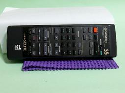 超經典 先鋒 pione太空 球型 耳機 . 特殊小針直出 不需轉接 直接可插手機使用！ . 超立體聲 一黑一白 經典！ 歷史價格詳細信息