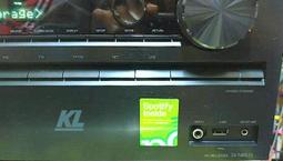 超經典 先鋒 pione太空 球型 耳機 . 特殊小針直出 不需轉接 直接可插手機使用！ . 超立體聲 一黑一白 經典！ 歷史價格詳細信息