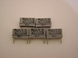 【電 容】德國 VISHAY ERO 3.3uF / 100V 金屬膜電容〔MKT1820〕 歷史價格詳細信息