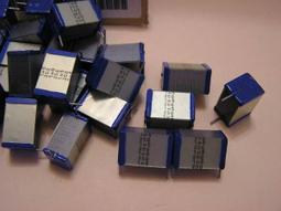 【電 容】德國 EPCOS 10uF / 25V mini 立式電解電容〔B41825〕 歷史價格詳細信息