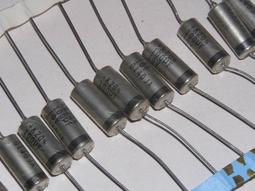 【電 容】美國 KEMET 4.7uF / 35V 軍規鉭質電容〔T110B〕 歷史價格詳細信息