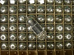 【管家】真空管四腳管座二手美製4腳(適用 300B 2A3 10Y) 歷史價格詳細信息