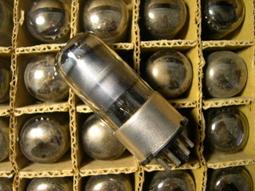 匈牙利製 Friulmodel ATL-177 1/35 德軍E-25坦克 金屬活動履帶 歷史價格詳細信息