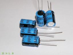 PHILIPS 135 6800uF 16V 18x35mm 電解電容 1顆1標 歷史價格詳細信息